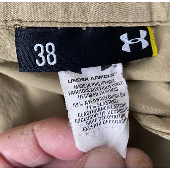 Under Armour Men's Khaki Shorts 38 Nylon Blend Flat Front - Picture 4 of 11